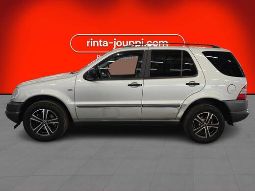 Mercedes-Benz ML vaihtoauto