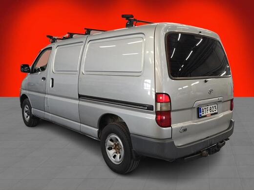 Toyota Hiace vaihtoauto