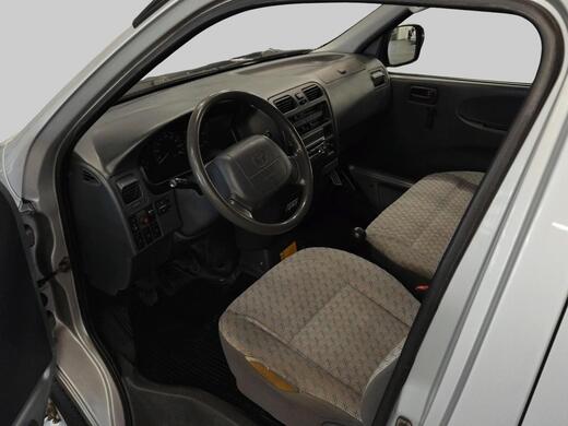 Toyota Hiace vaihtoauto