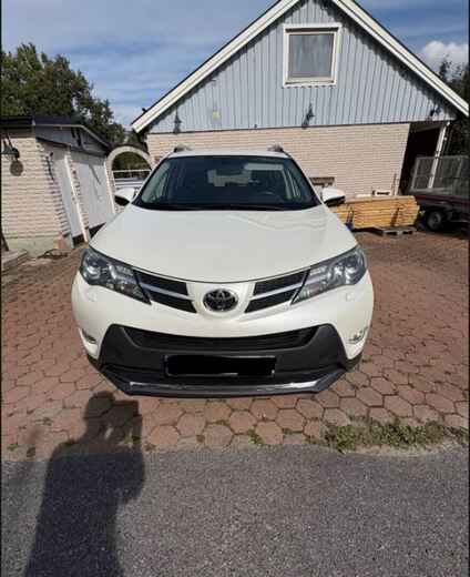 Toyota RAV4 vaihtoauto