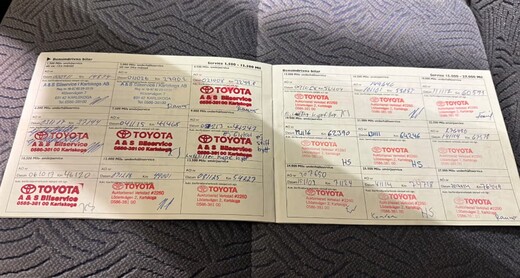 Toyota Avensis vaihtoauto