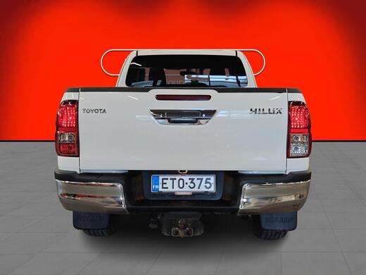 Toyota Hilux vaihtoauto