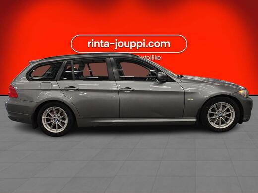 BMW 320 vaihtoauto