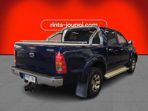 Toyota Hilux vaihtoauto