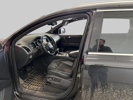Audi Q7 vaihtoauto