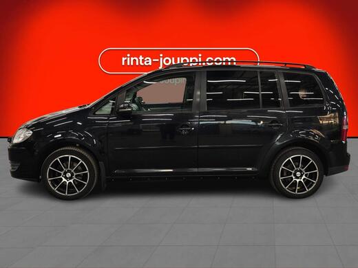 Volkswagen Touran vaihtoauto