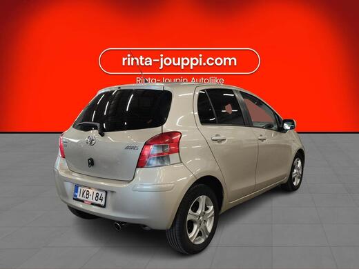 Toyota Yaris vaihtoauto
