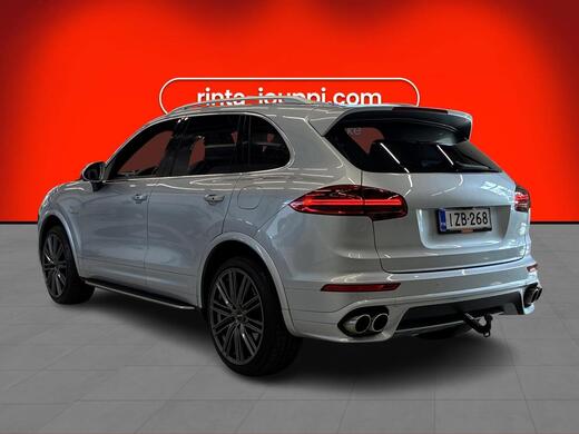 Porsche Cayenne vaihtoauto