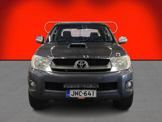 Toyota Hilux vaihtoauto