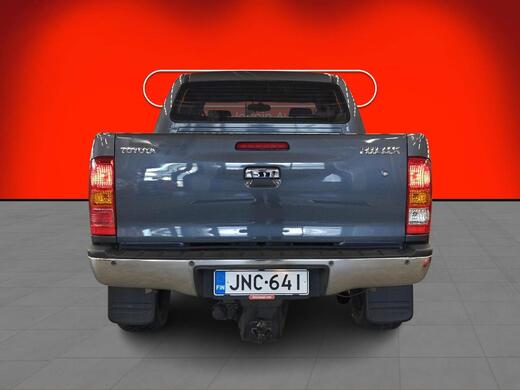 Toyota Hilux vaihtoauto