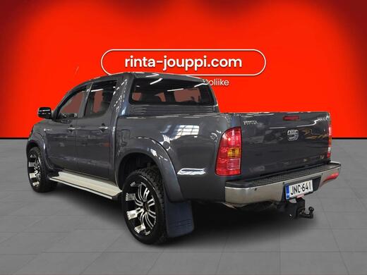 Toyota Hilux vaihtoauto
