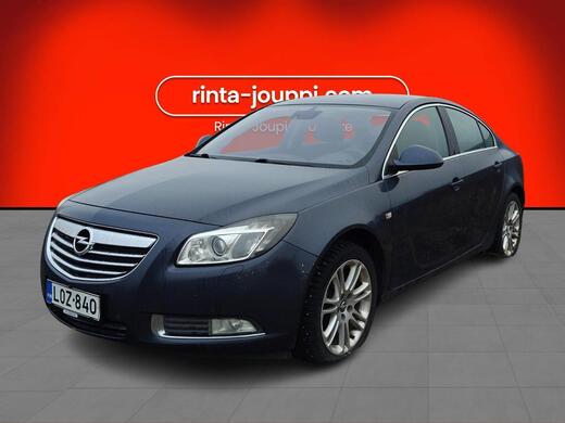 Opel Insignia vaihtoauto