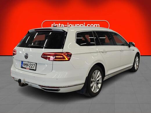 Volkswagen Passat vaihtoauto