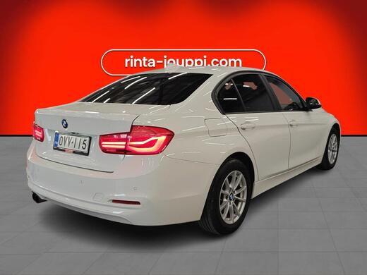 BMW 320 vaihtoauto
