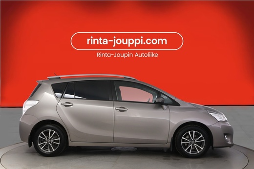 Toyota Verso vaihtoauto