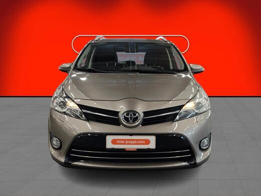 Toyota Verso vaihtoauto