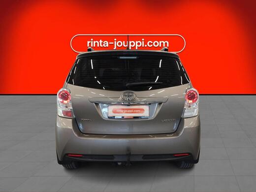 Toyota Verso vaihtoauto