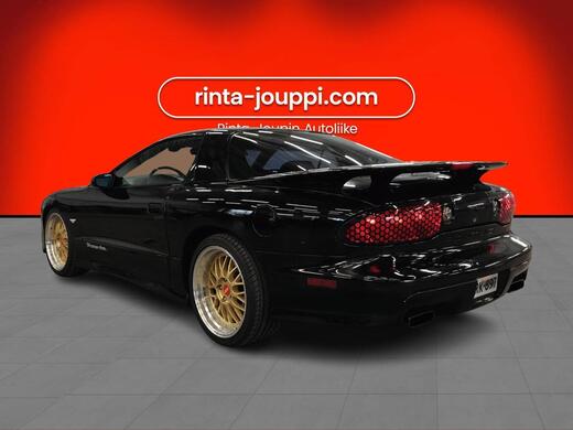 Pontiac Firebird vaihtoauto