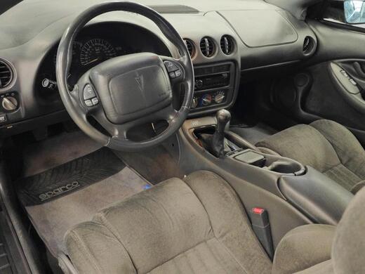 Pontiac Firebird vaihtoauto