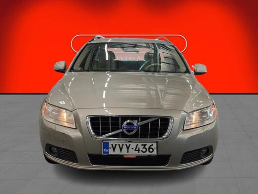 Volvo V70 vaihtoauto