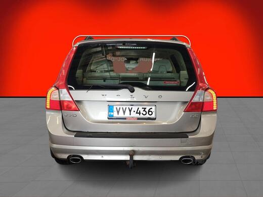 Volvo V70 vaihtoauto