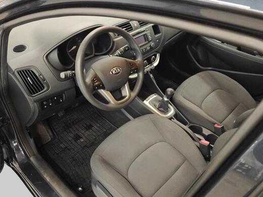 Kia Rio vaihtoauto