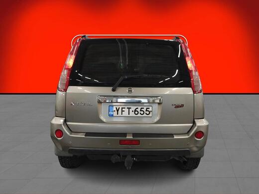 Nissan X-Trail vaihtoauto