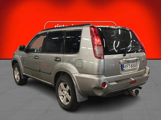 Nissan X-Trail vaihtoauto