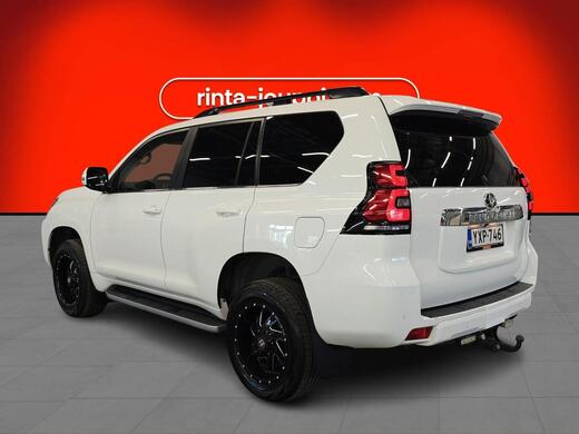 Toyota Land Cruiser vaihtoauto