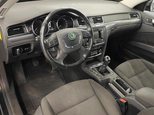 Skoda Superb vaihtoauto