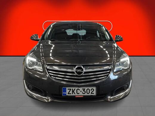 Opel Insignia vaihtoauto