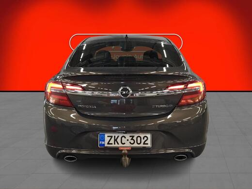 Opel Insignia vaihtoauto