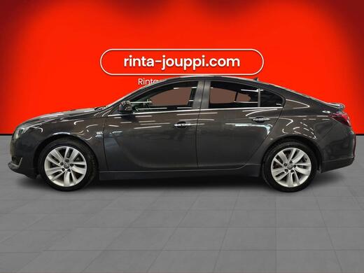 Opel Insignia vaihtoauto