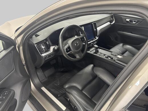 Volvo V60 Cross Country vaihtoauto