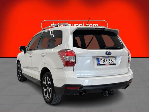 Subaru Forester vaihtoauto