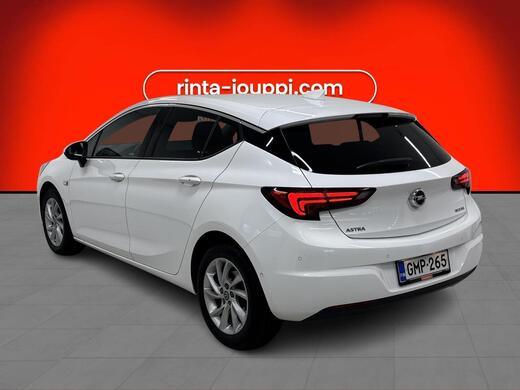 Opel Astra vaihtoauto