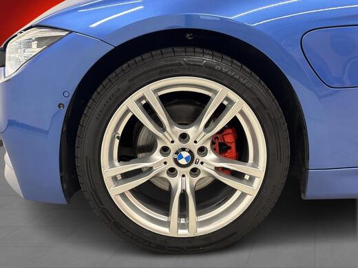 BMW 330 vaihtoauto