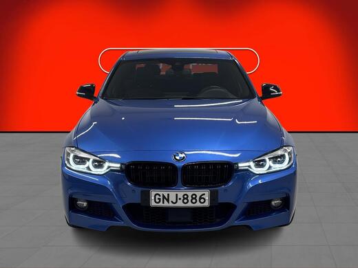 BMW 330 vaihtoauto