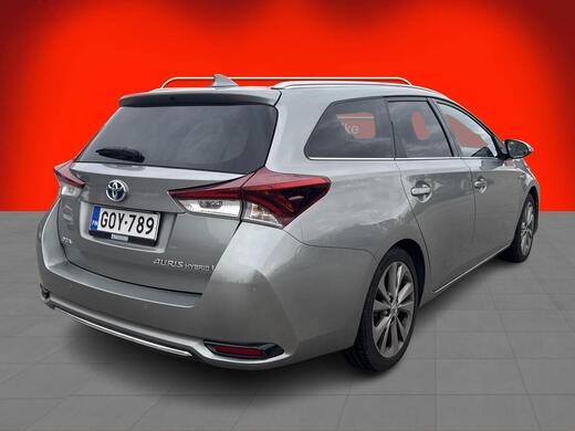 Toyota Auris vaihtoauto