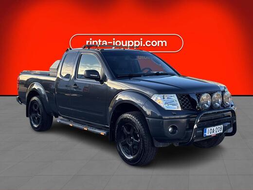 Nissan Navara vaihtoauto