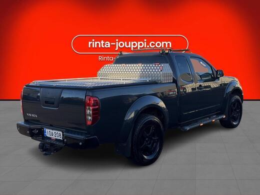 Nissan Navara vaihtoauto