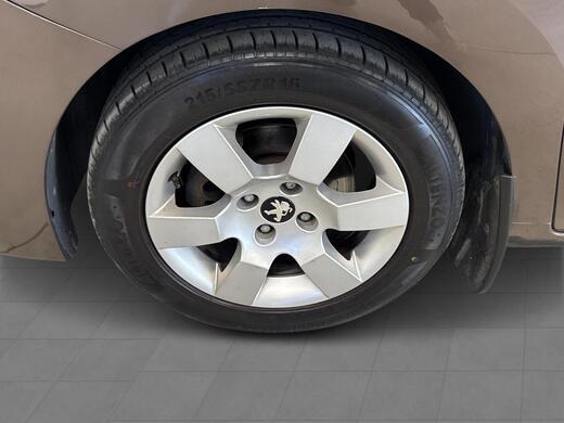 Peugeot 5008 vaihtoauto