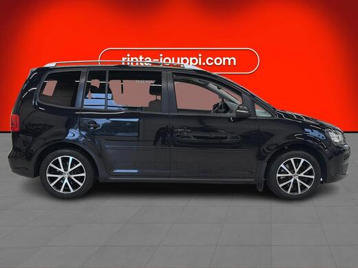 Volkswagen Touran vaihtoauto