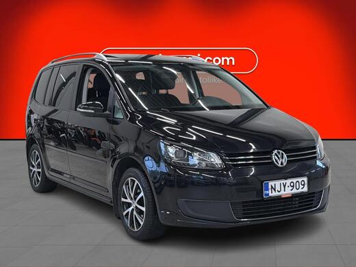 Volkswagen Touran vaihtoauto