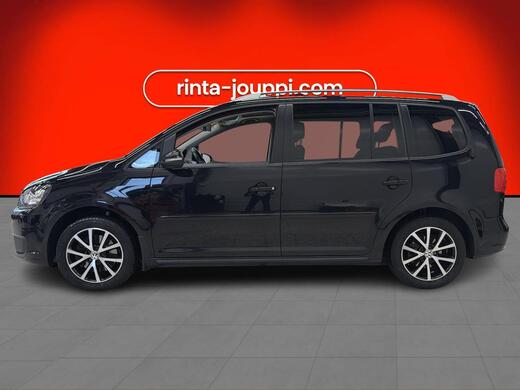 Volkswagen Touran vaihtoauto