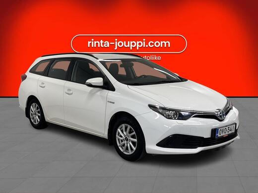 Toyota Auris vaihtoauto