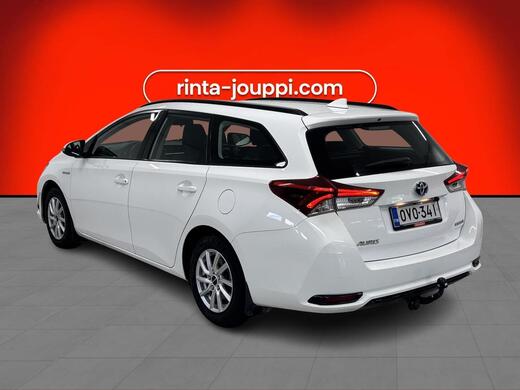 Toyota Auris vaihtoauto