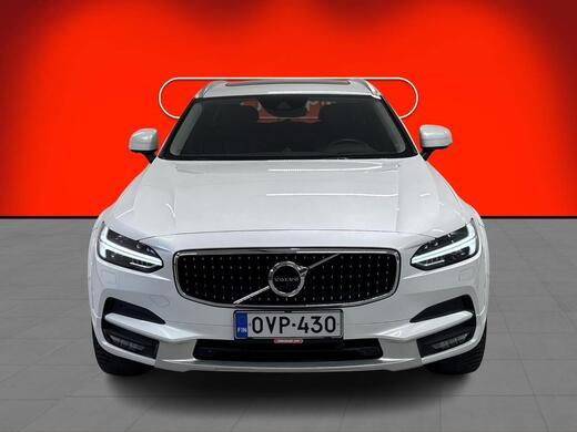 Volvo V90 Cross Country vaihtoauto