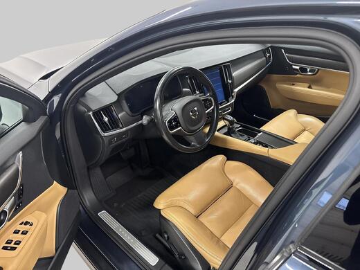 Volvo V90 Cross Country vaihtoauto