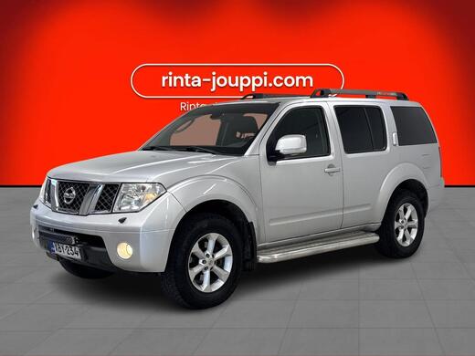Nissan Pathfinder vaihtoauto